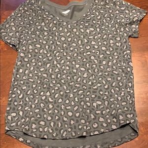 Cheetah print V neck